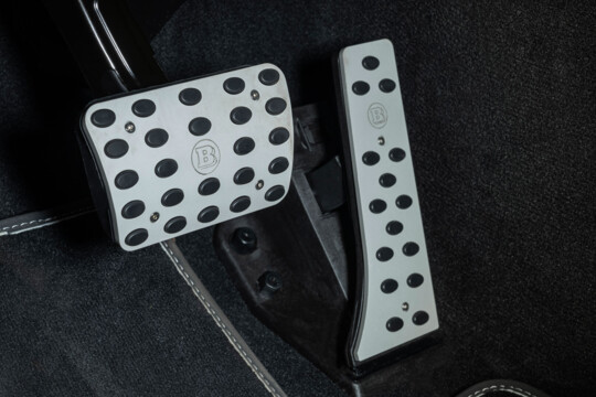 Aluminum pedal pads