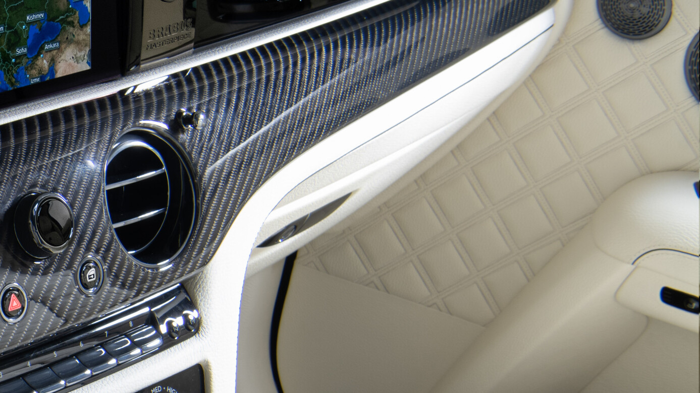 Armaturenbrett Unterteil Leder  0